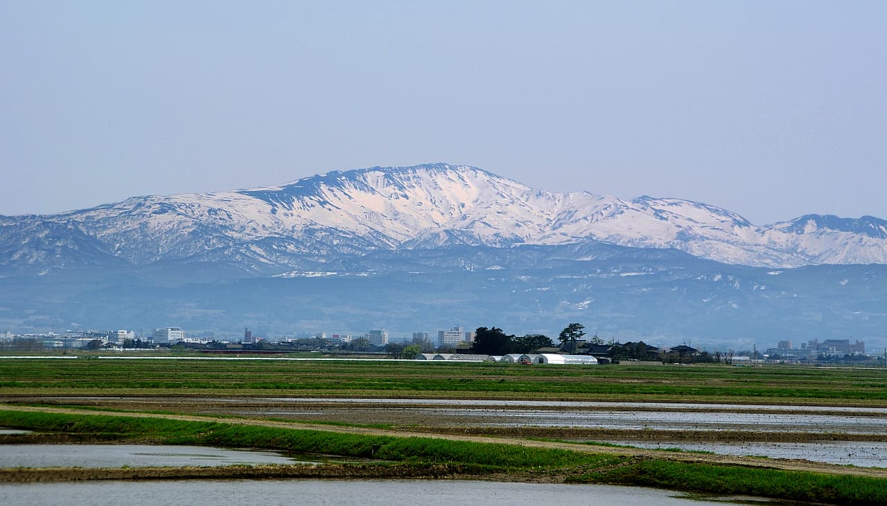 山形県山辺町の街並みイメージ